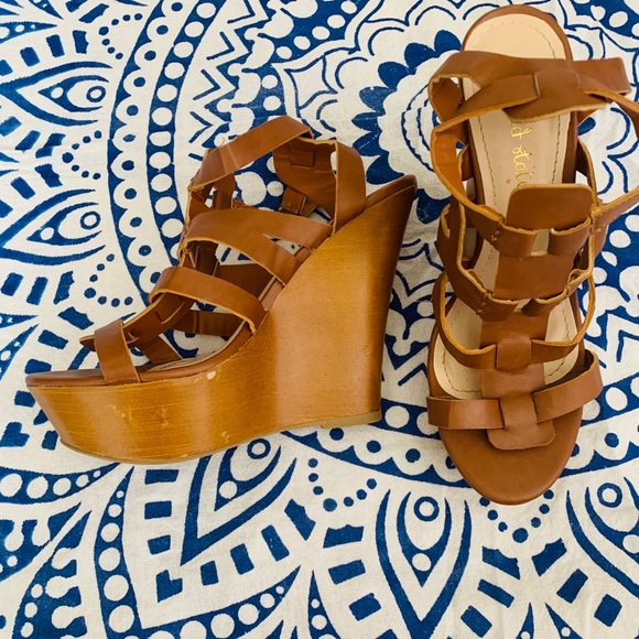 ✨Altar’d State wedge heels✨ - Picture 4 of 10